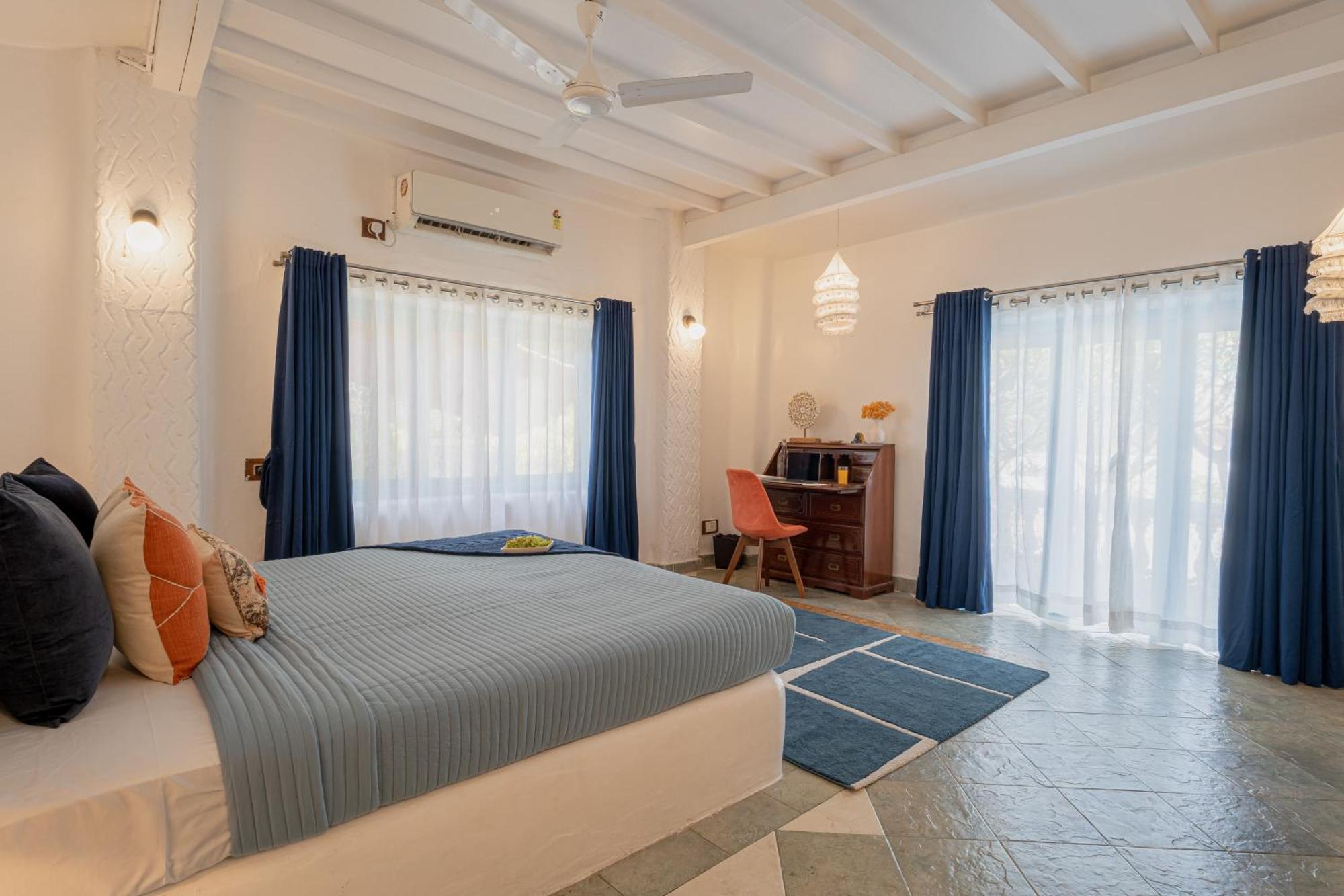 Lohonostays Villa Santorini Alībāg Zewnętrze zdjęcie
