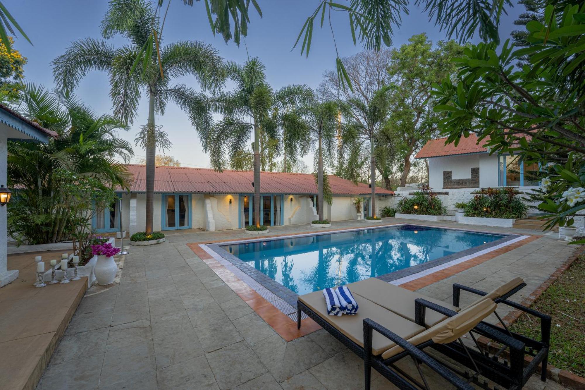 Lohonostays Villa Santorini Alībāg Zewnętrze zdjęcie