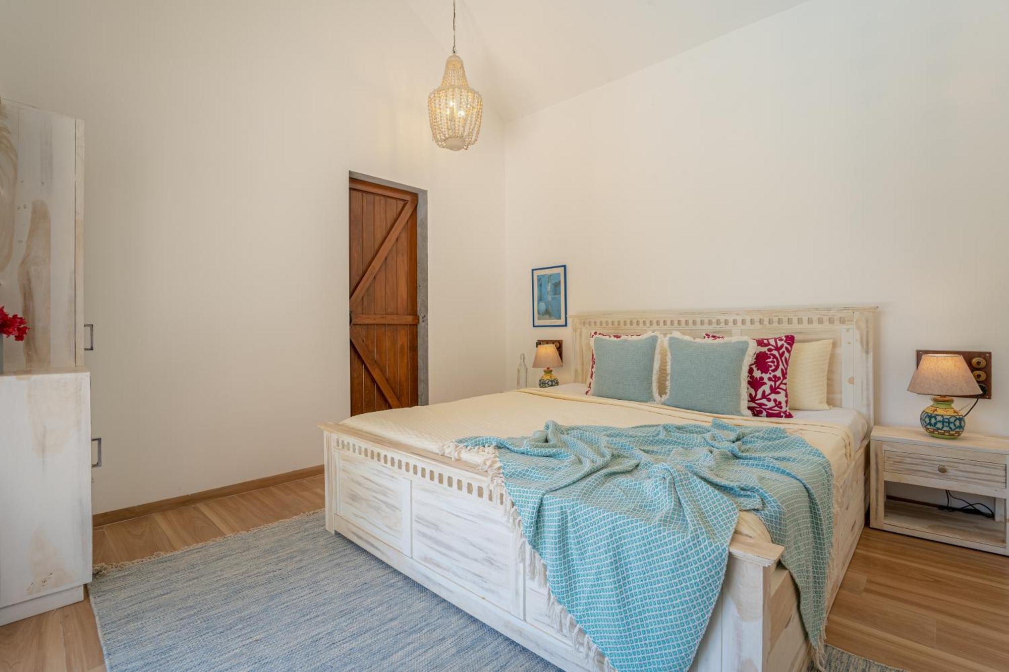 Lohonostays Villa Santorini Alībāg Zewnętrze zdjęcie